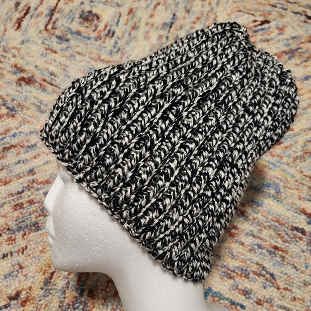 Hand Crafted unisex rib knit winter beanie hat size Adult medium to large